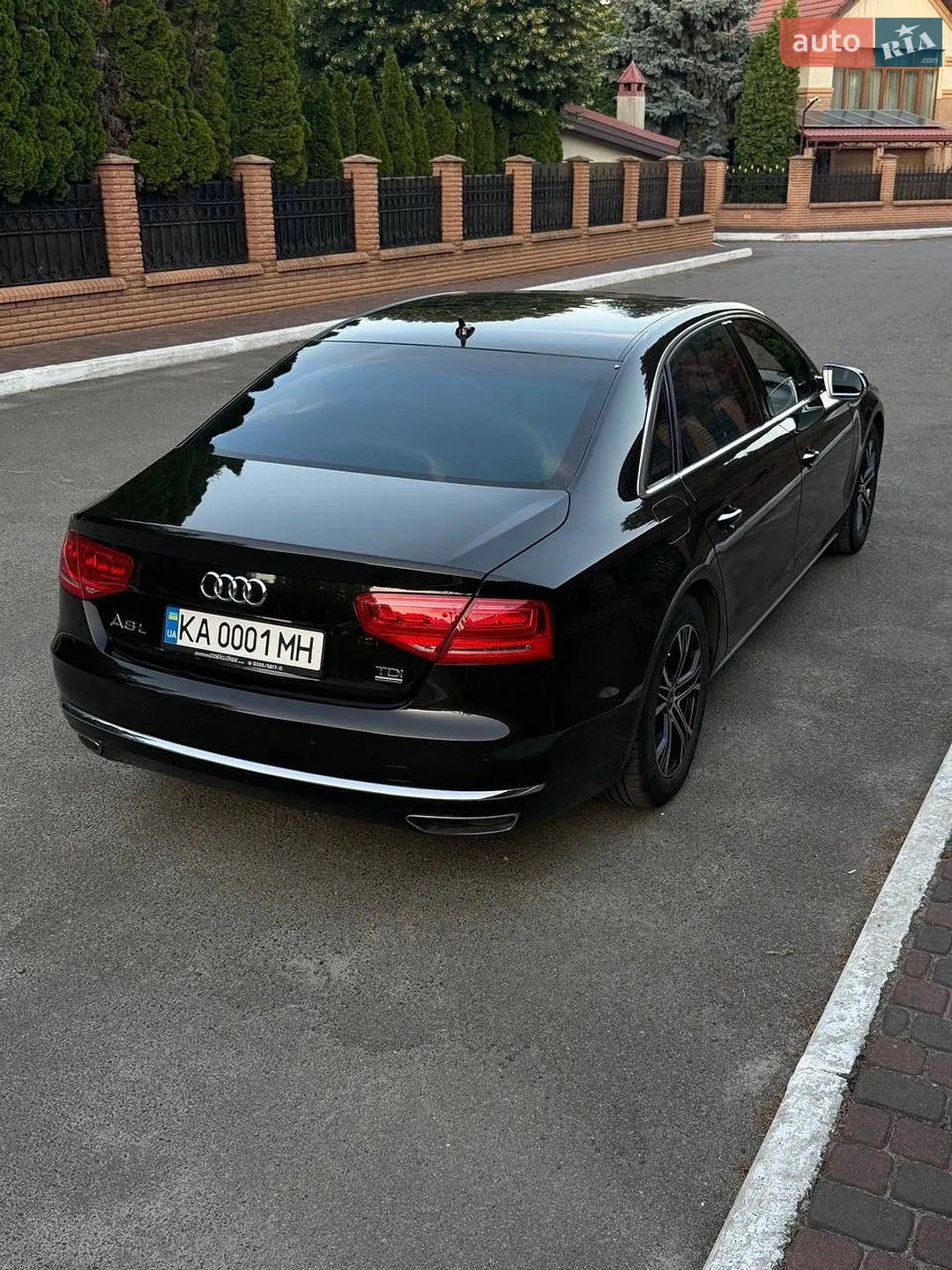 2011 Audi A8 - мініатюра 5
