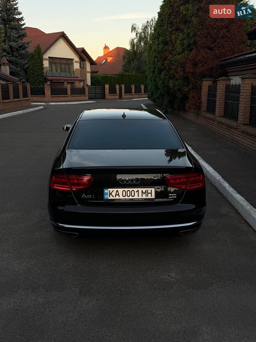 2011 Audi A8 - мініатюра 10