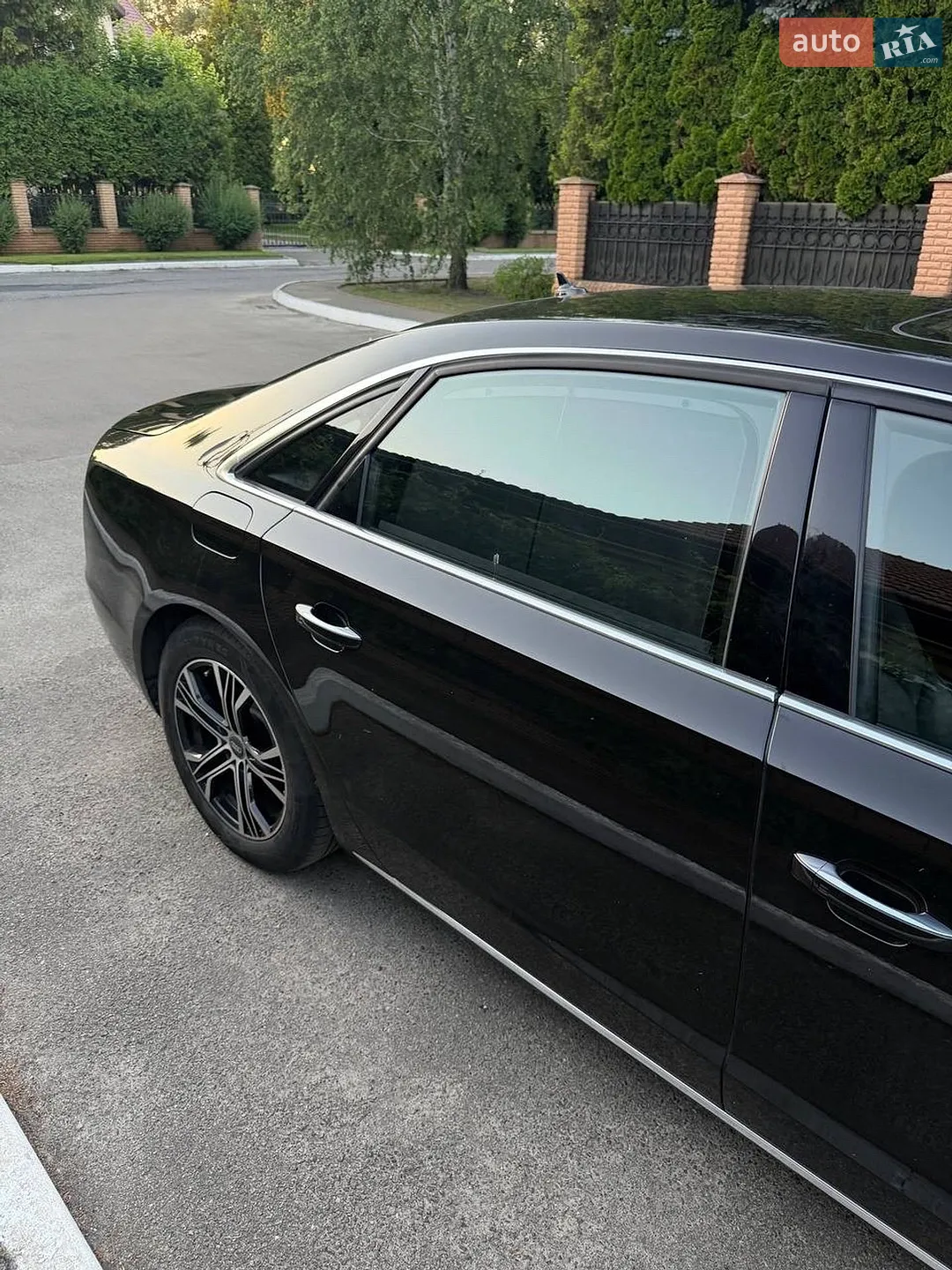 2011 Audi A8 - мініатюра 39