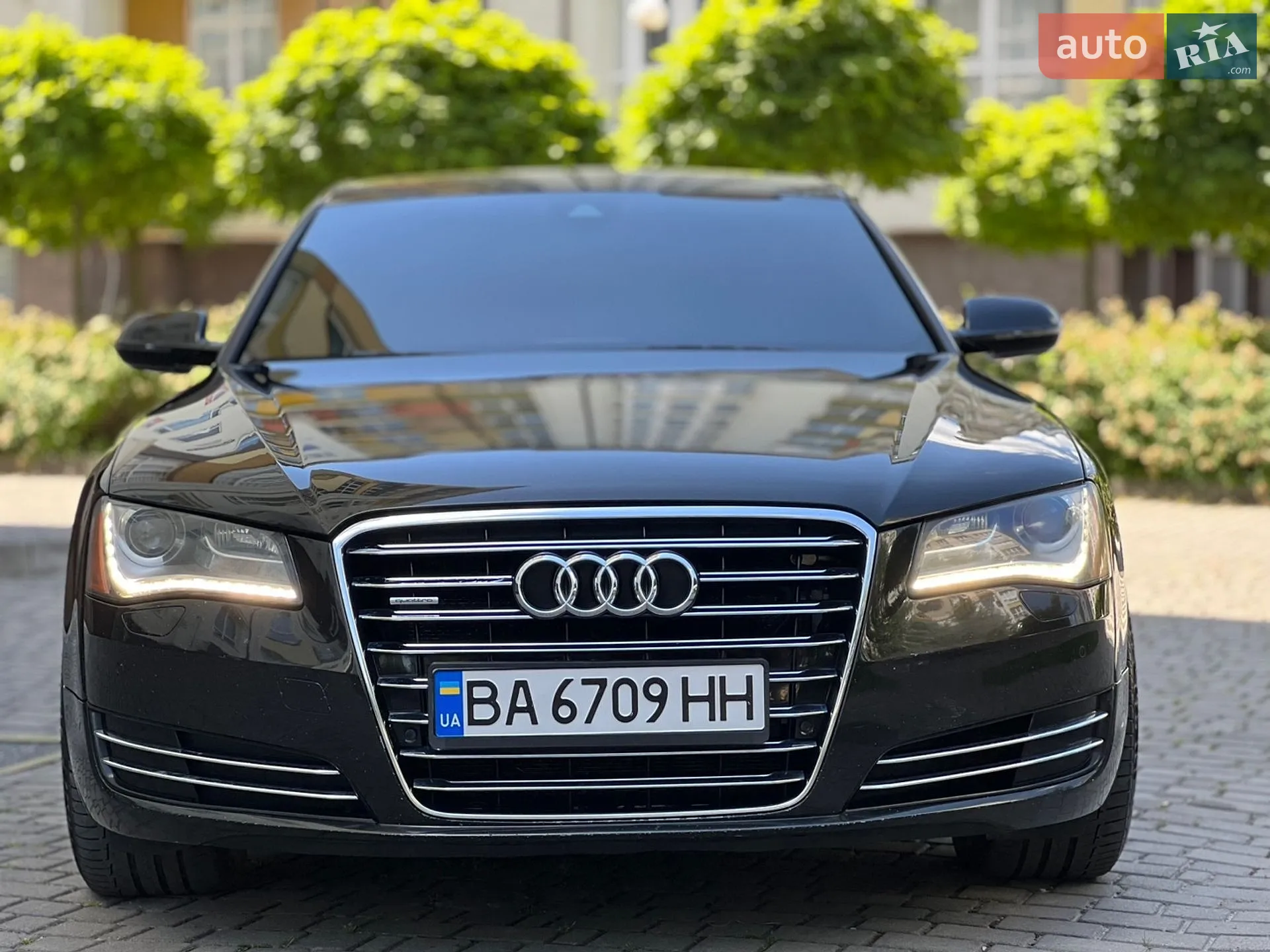 Audi A8 2012 VIN WAUAGAFD0DN016009 фото оголошення 10 з 51