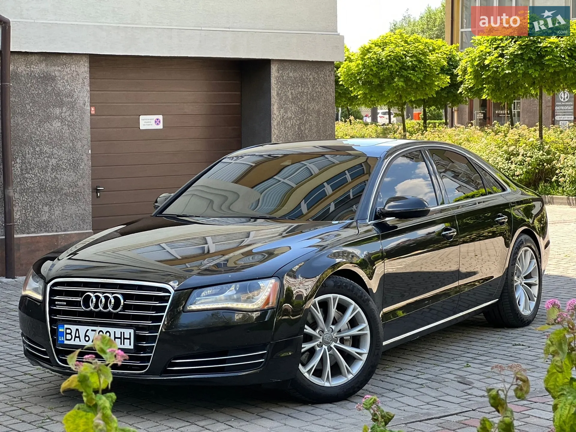 Audi A8 2012 VIN WAUAGAFD0DN016009 фото оголошення 13 з 51