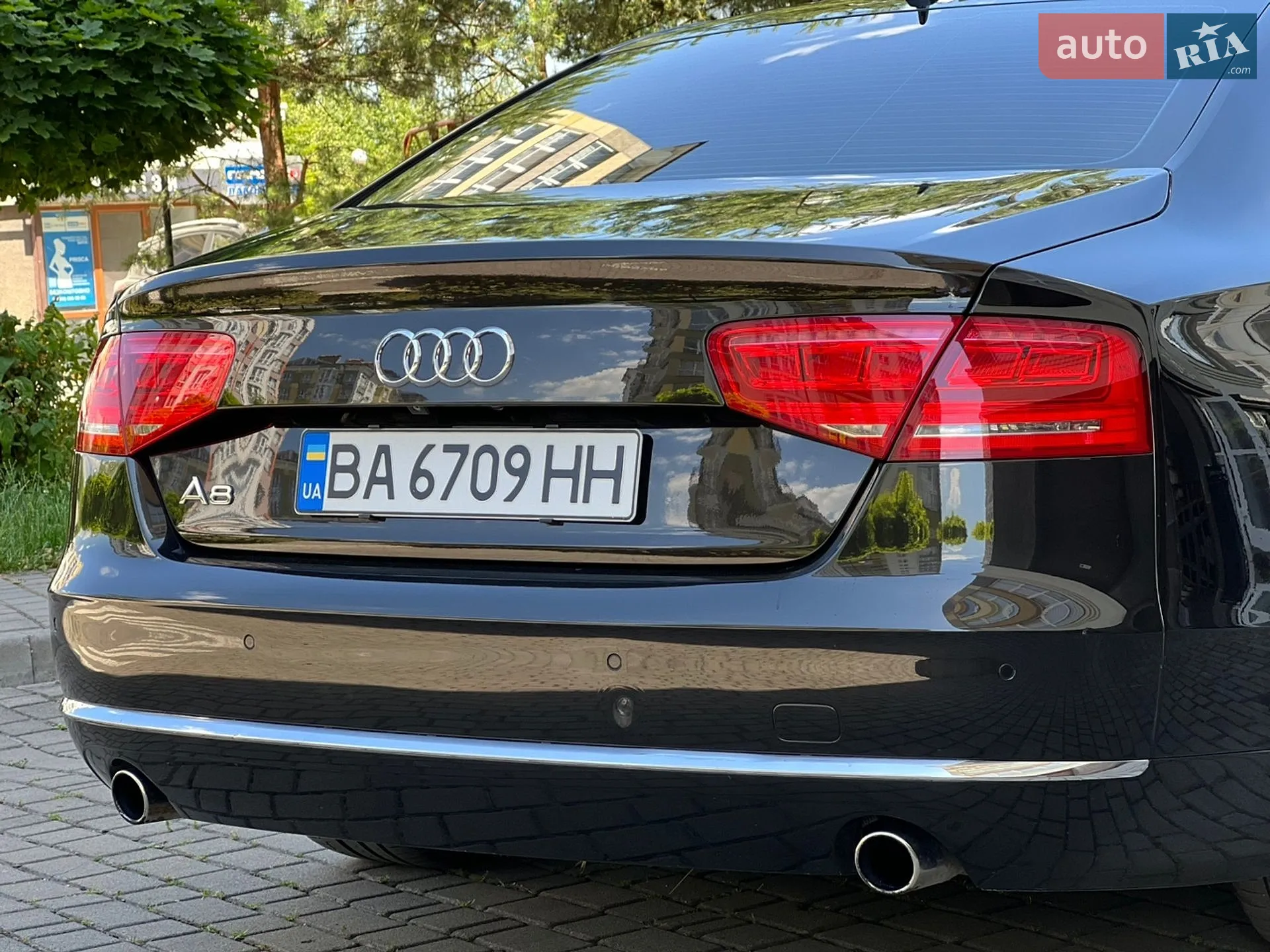 Audi A8 2012 VIN WAUAGAFD0DN016009 фото оголошення 17 з 51
