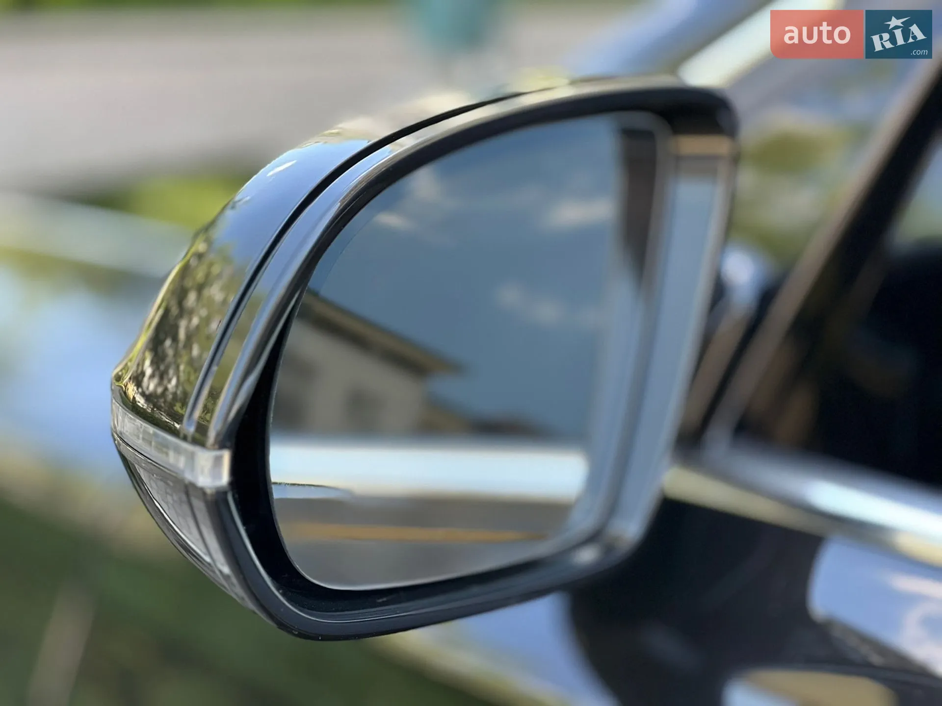 Audi A8 2012 VIN WAUAGAFD0DN016009 фото оголошення 23 з 51