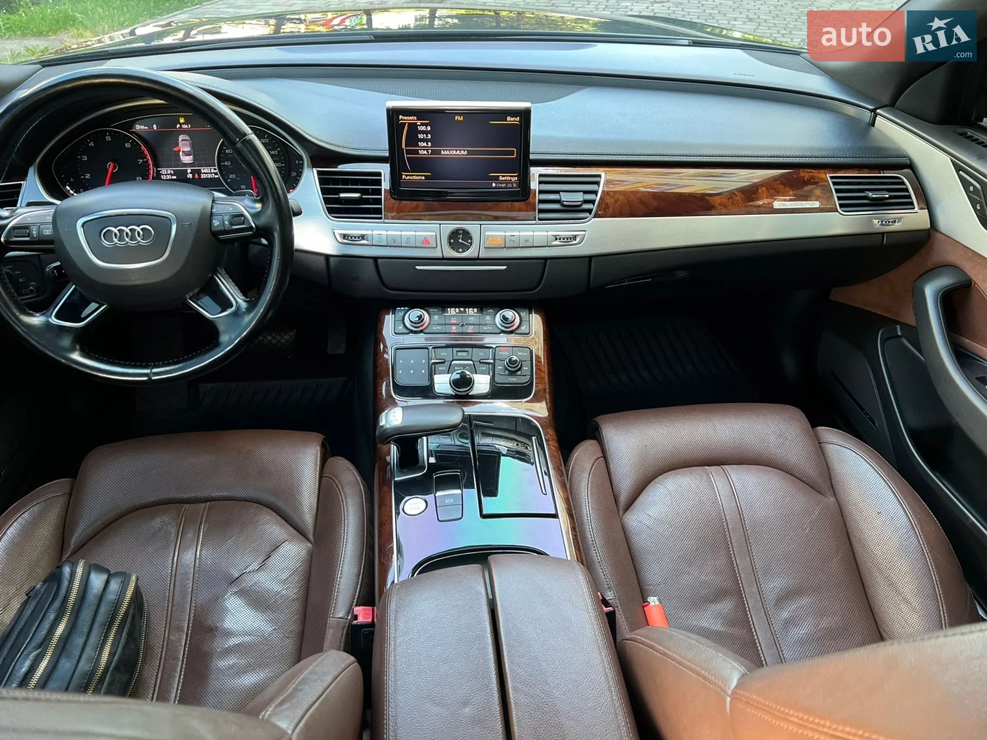Audi A8 2012 VIN WAUAGAFD0DN016009 фото оголошення 38 з 51
