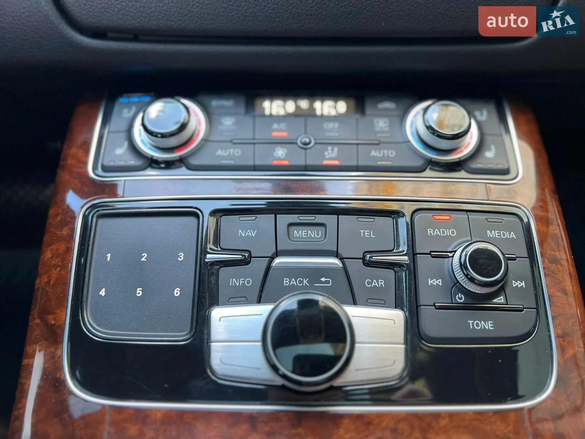 Audi A8 2012 VIN WAUAGAFD0DN016009 фото оголошення 40 з 51