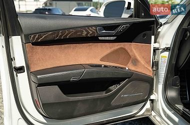 Седан Audi A8 2015 в Чернівцях фото 47 Седан Audi A8 2015 в Чернівцях