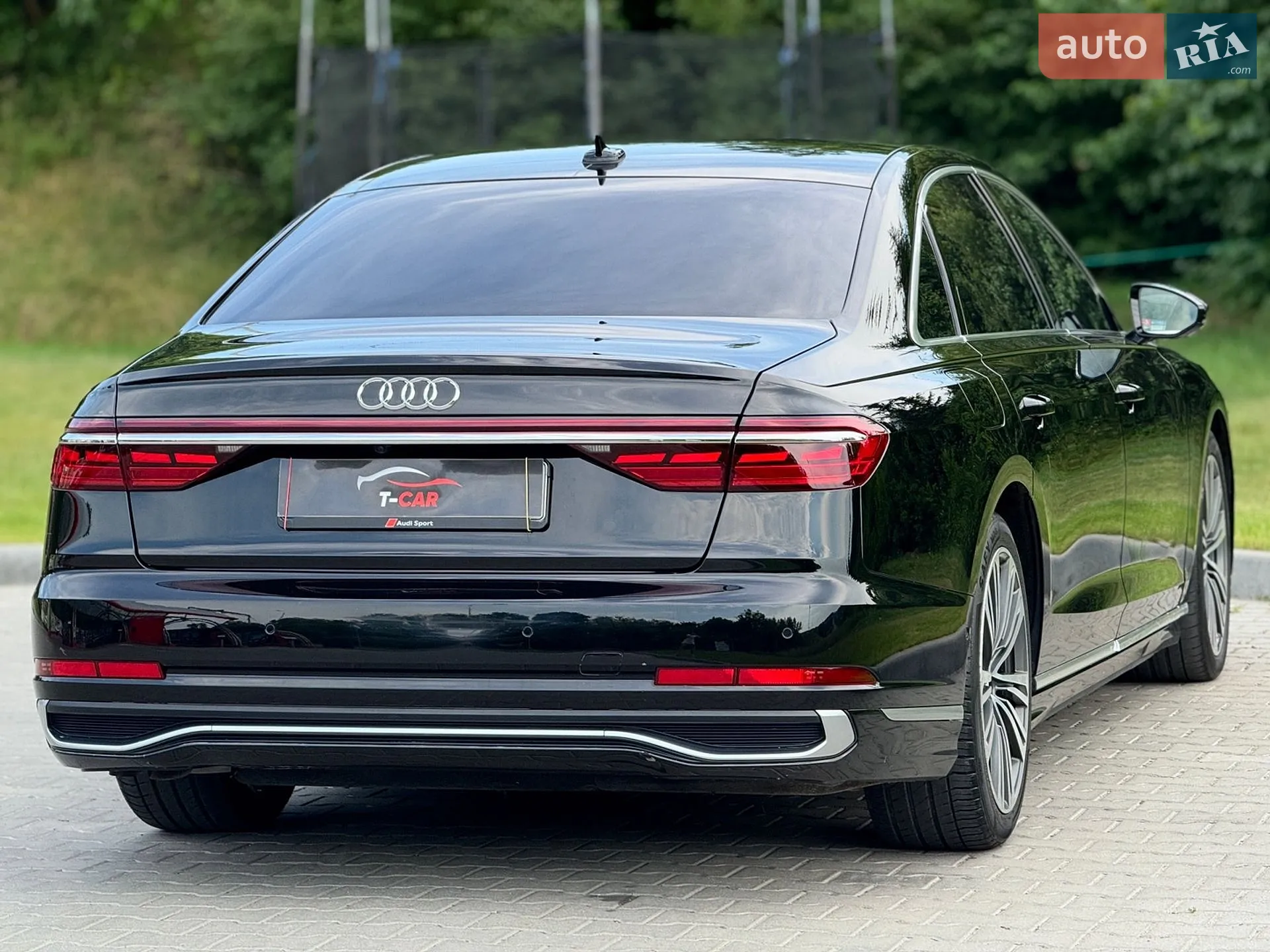 2019 Audi A8 - мініатюра 12