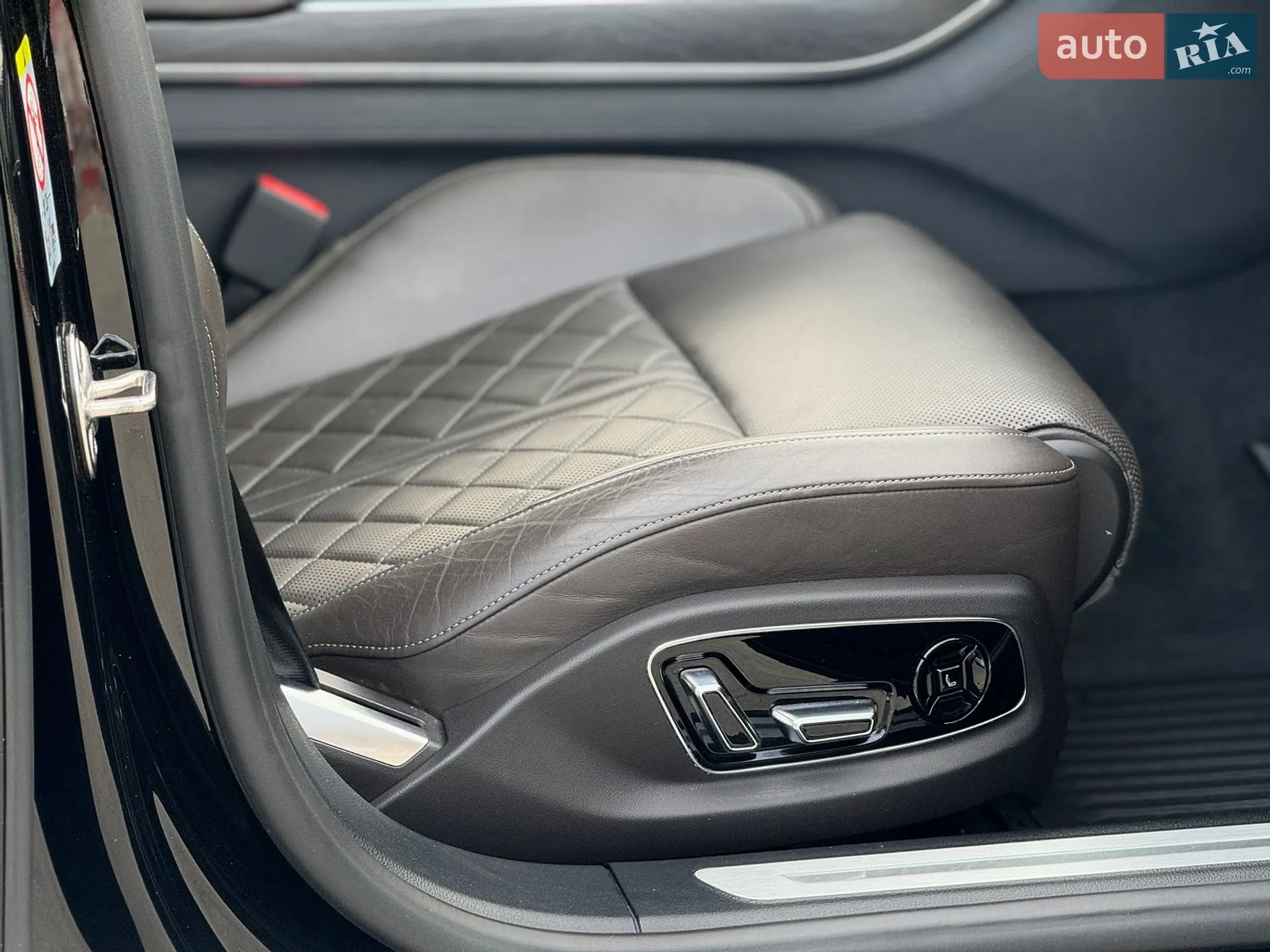 2019 Audi A8 - мініатюра 42
