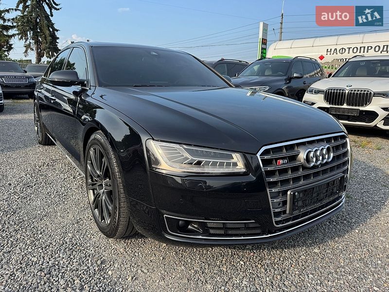 Седан Audi A8 2015 в Тернополе