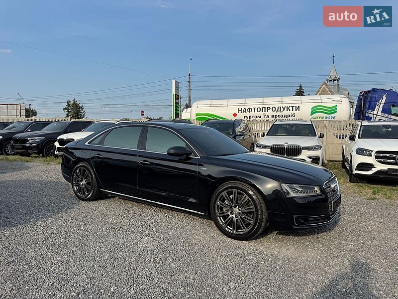 Седан Audi A8 2015 в Тернополе