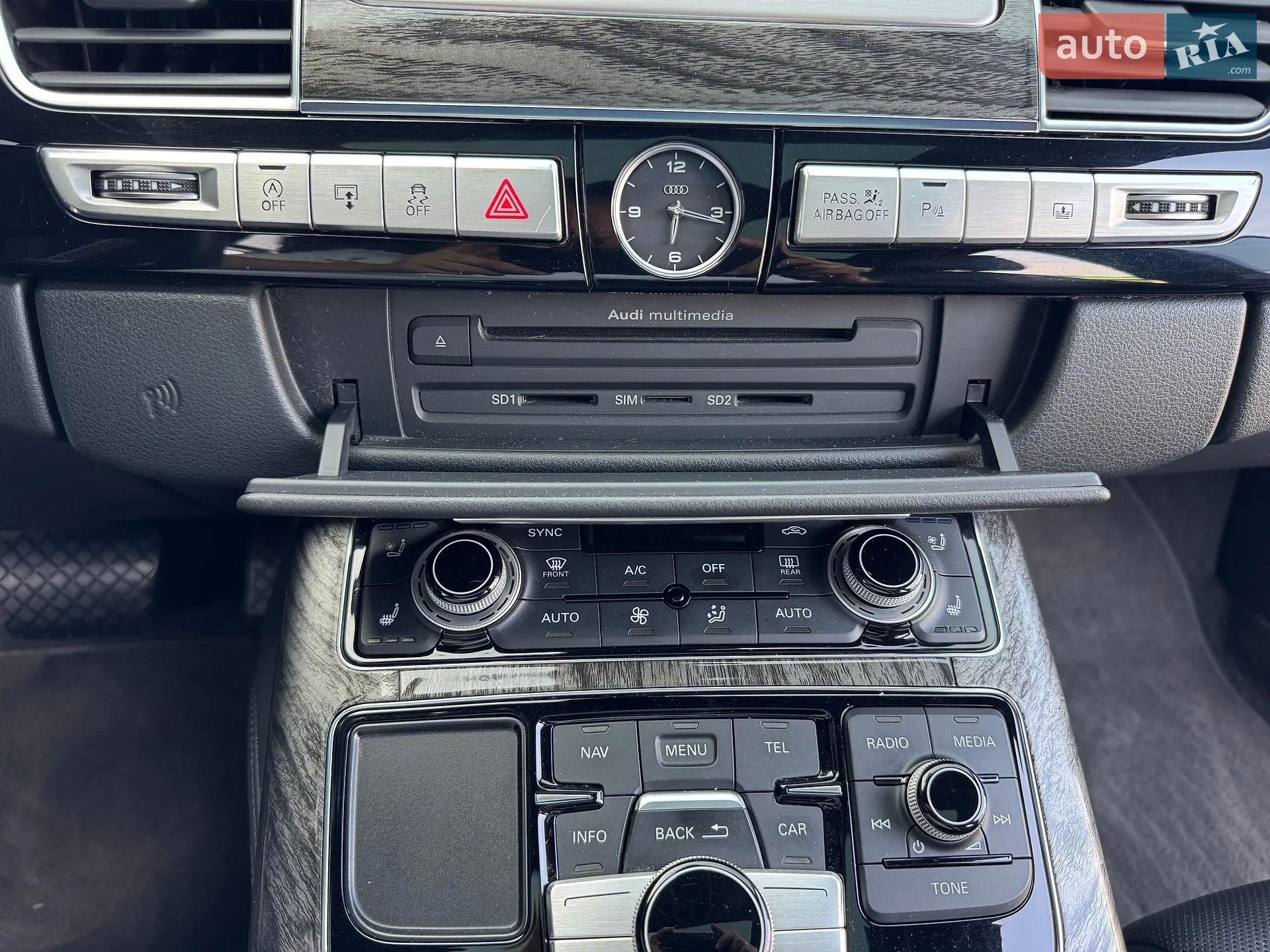 2015 Audi A8 - мініатюра 127