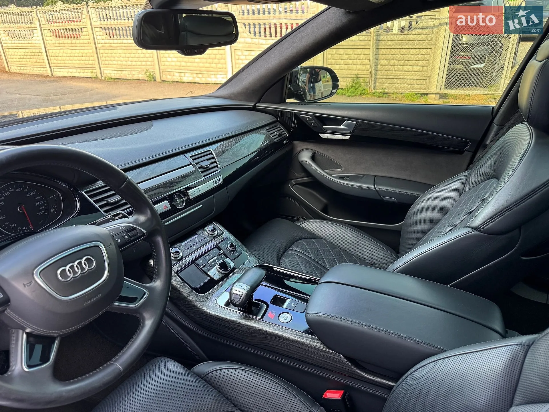 2015 Audi A8 - мініатюра 172