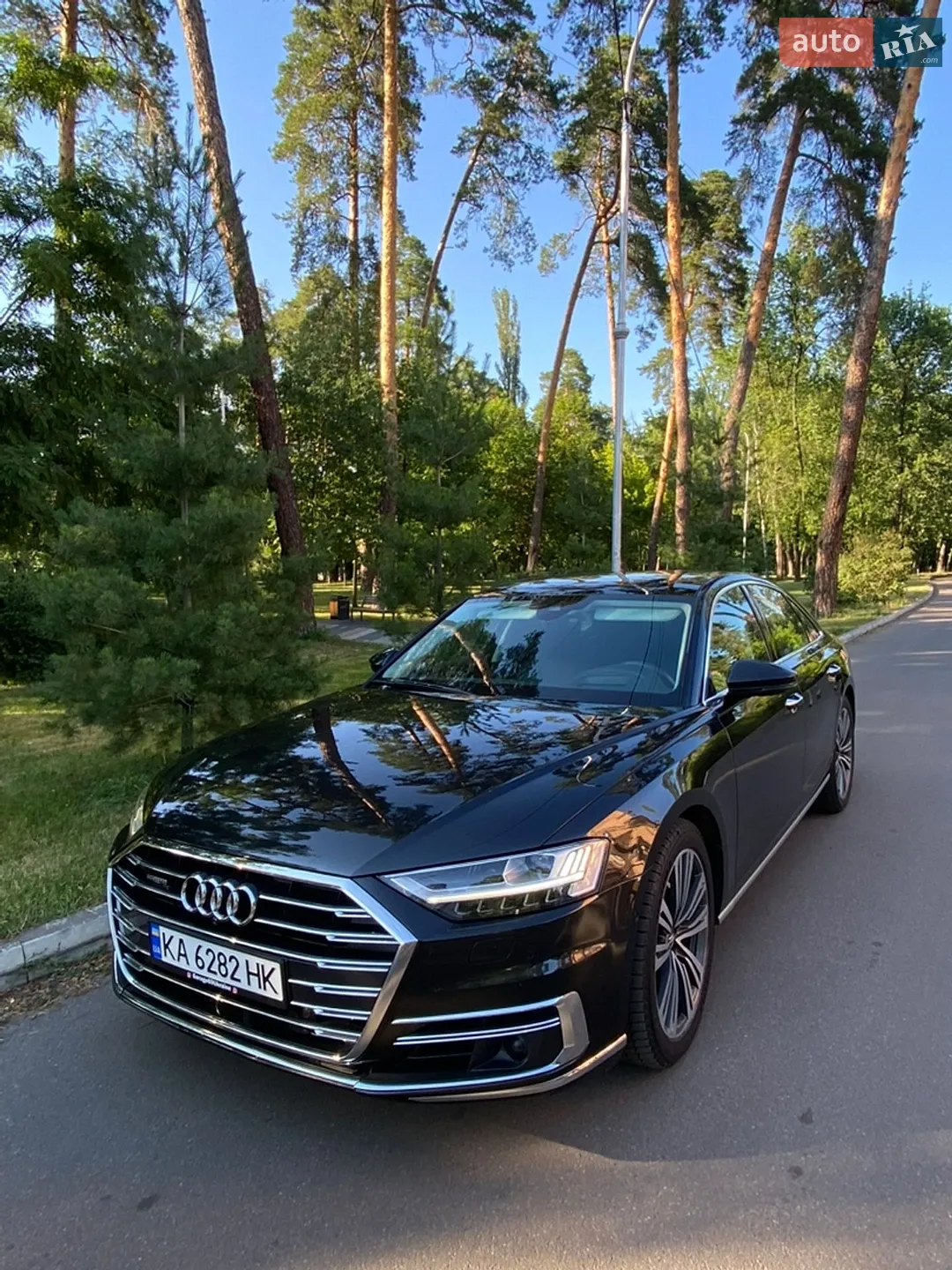 2017 Audi A8 - мініатюра 2
