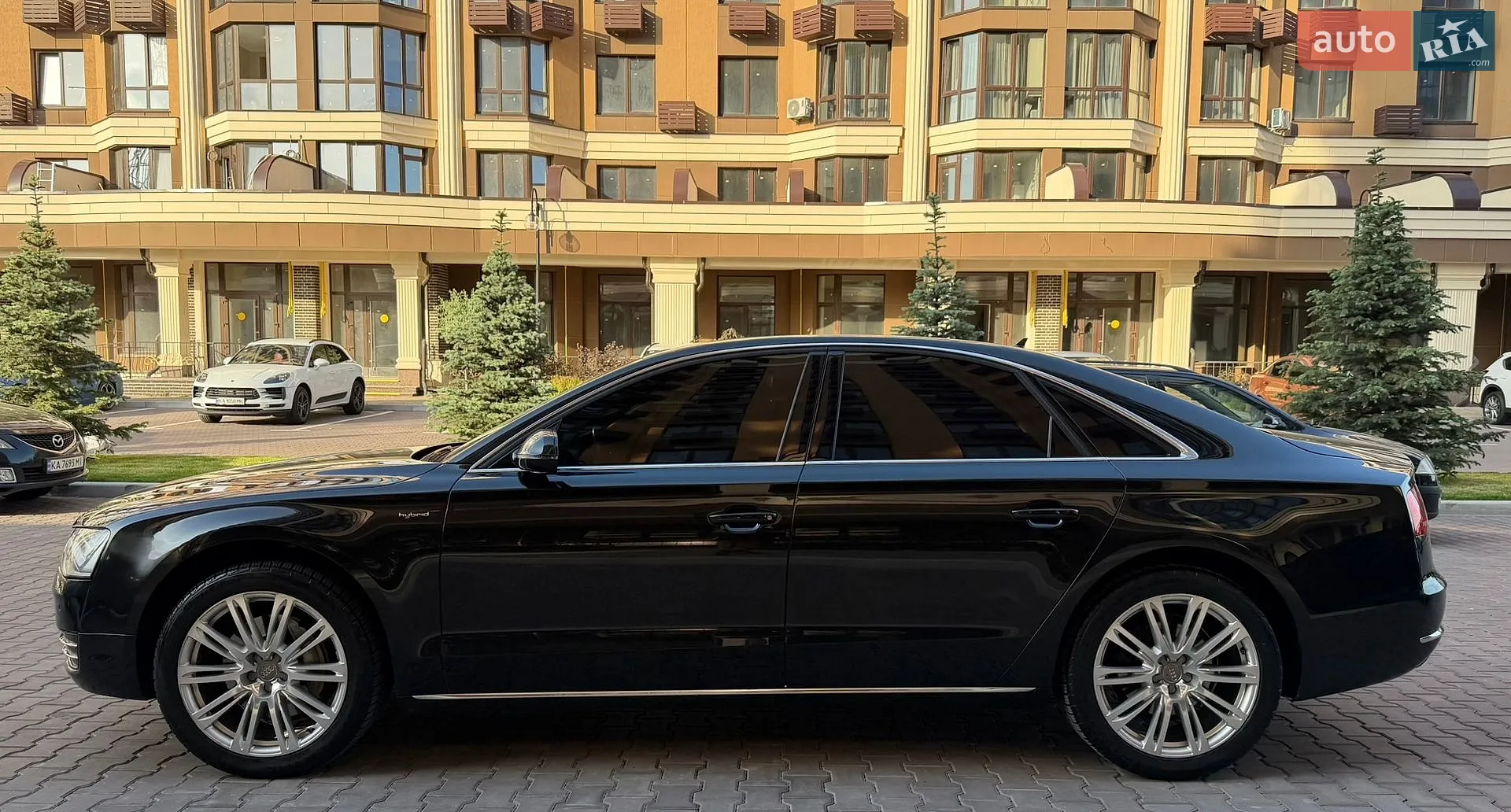 2012 Audi A8 - мініатюра 5
