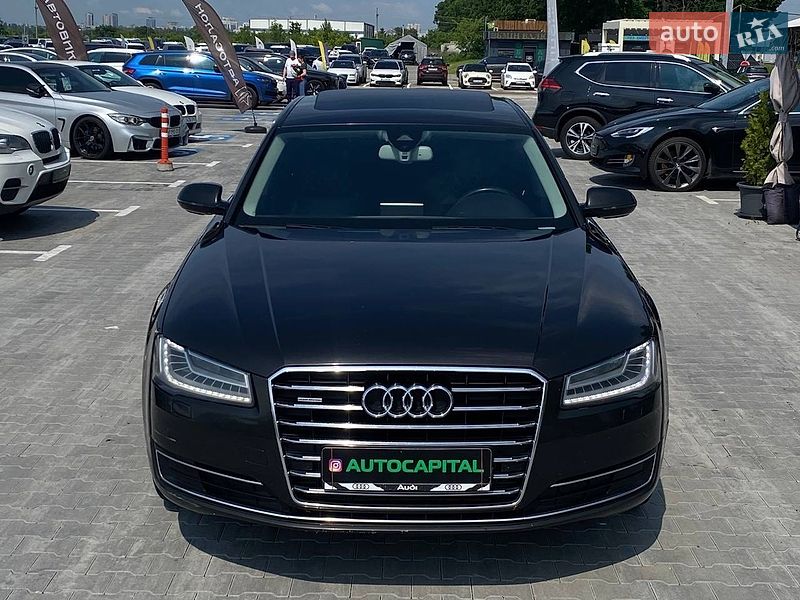 Седан Audi A8 2017 в Києві