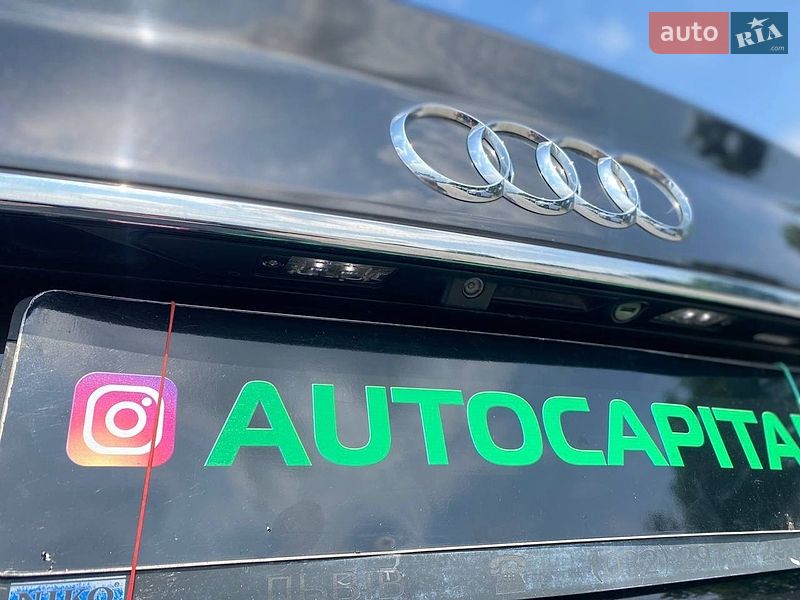 Седан Audi A8 2017 в Києві