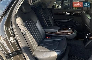Седан Audi A8 2017 в Києві
