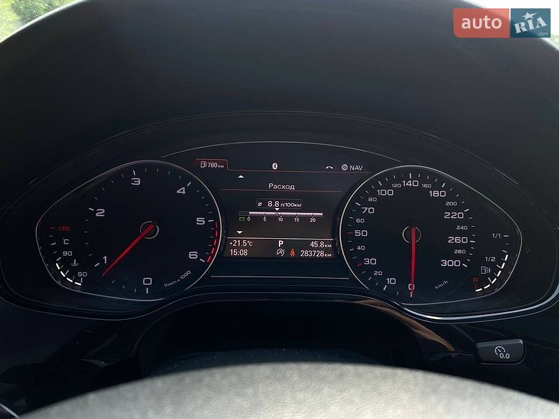 Седан Audi A8 2017 в Києві