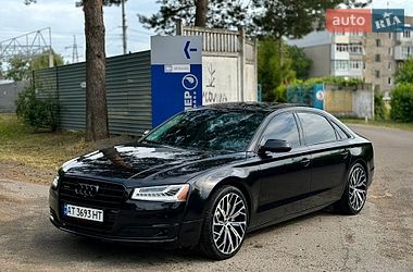 Седан Audi A8 2014 в Черновцах