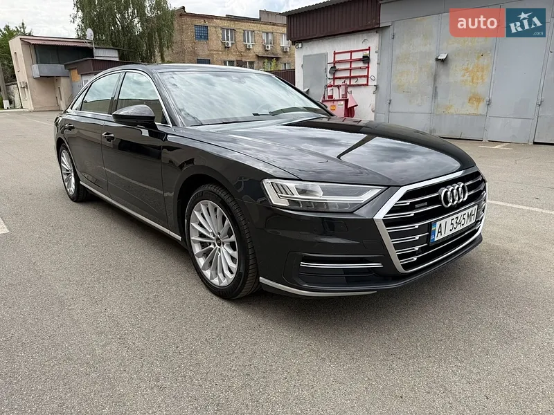 Audi A8