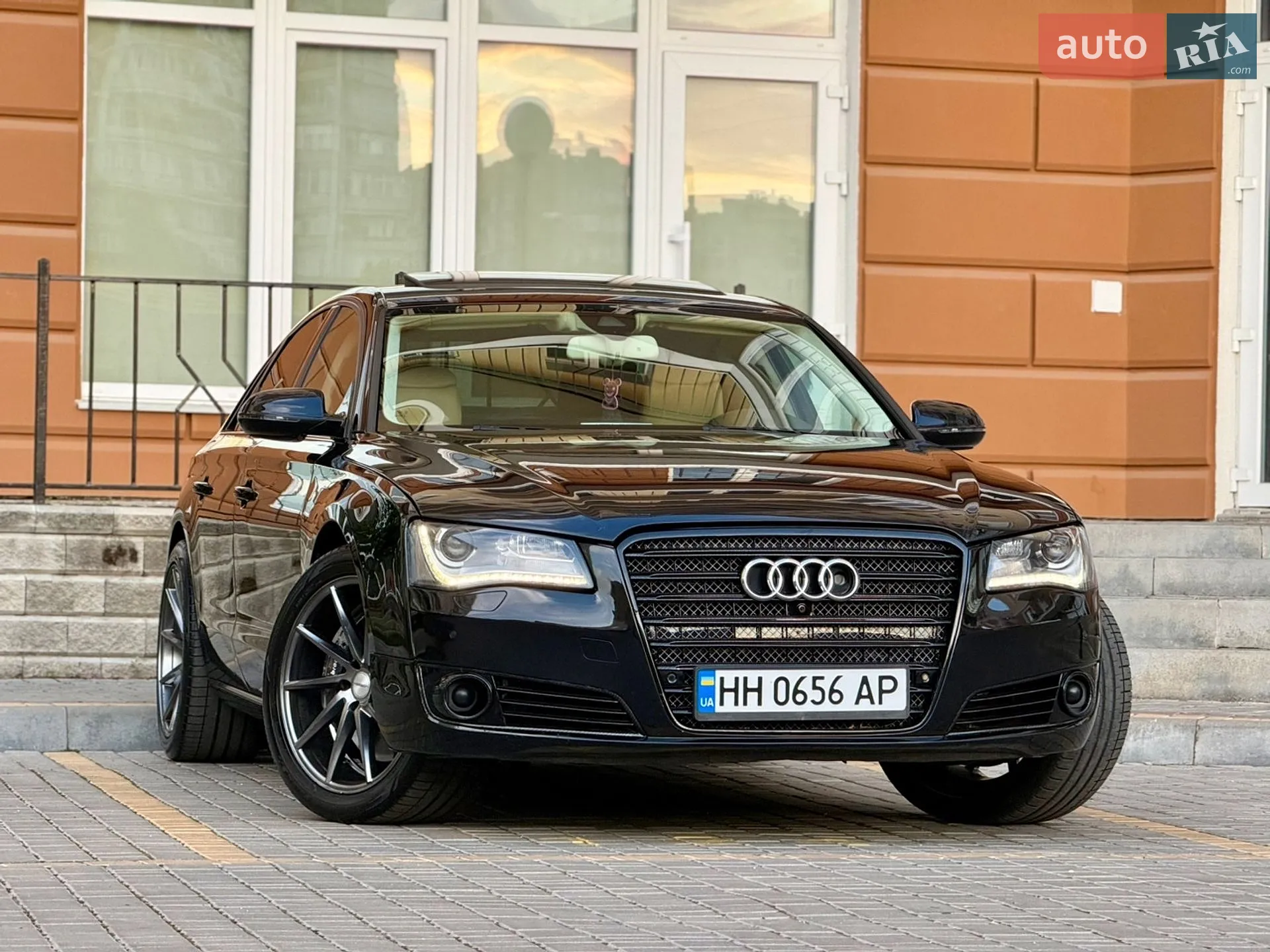2010 Audi A8 - мініатюра 14