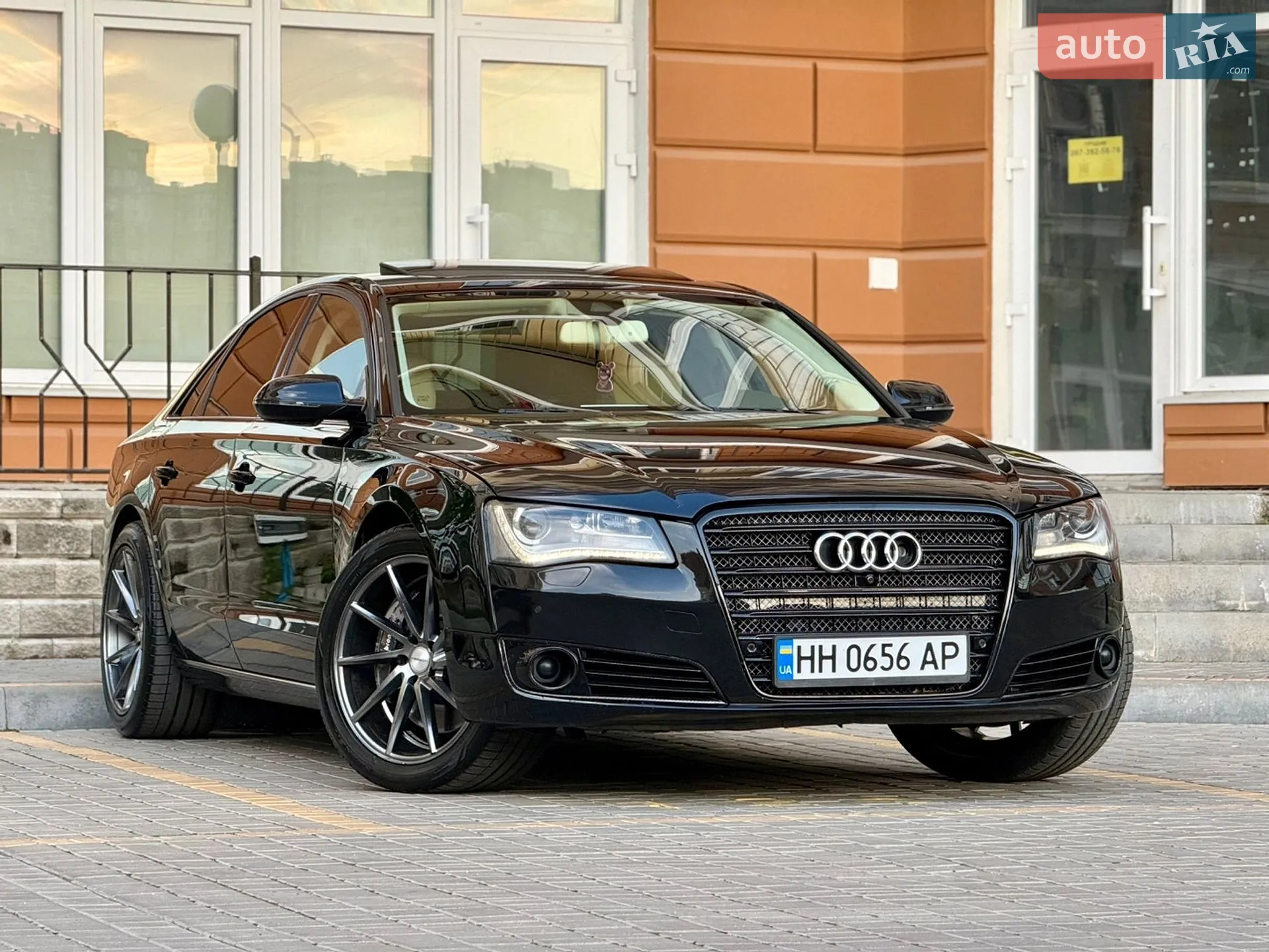 2010 Audi A8 - мініатюра 15