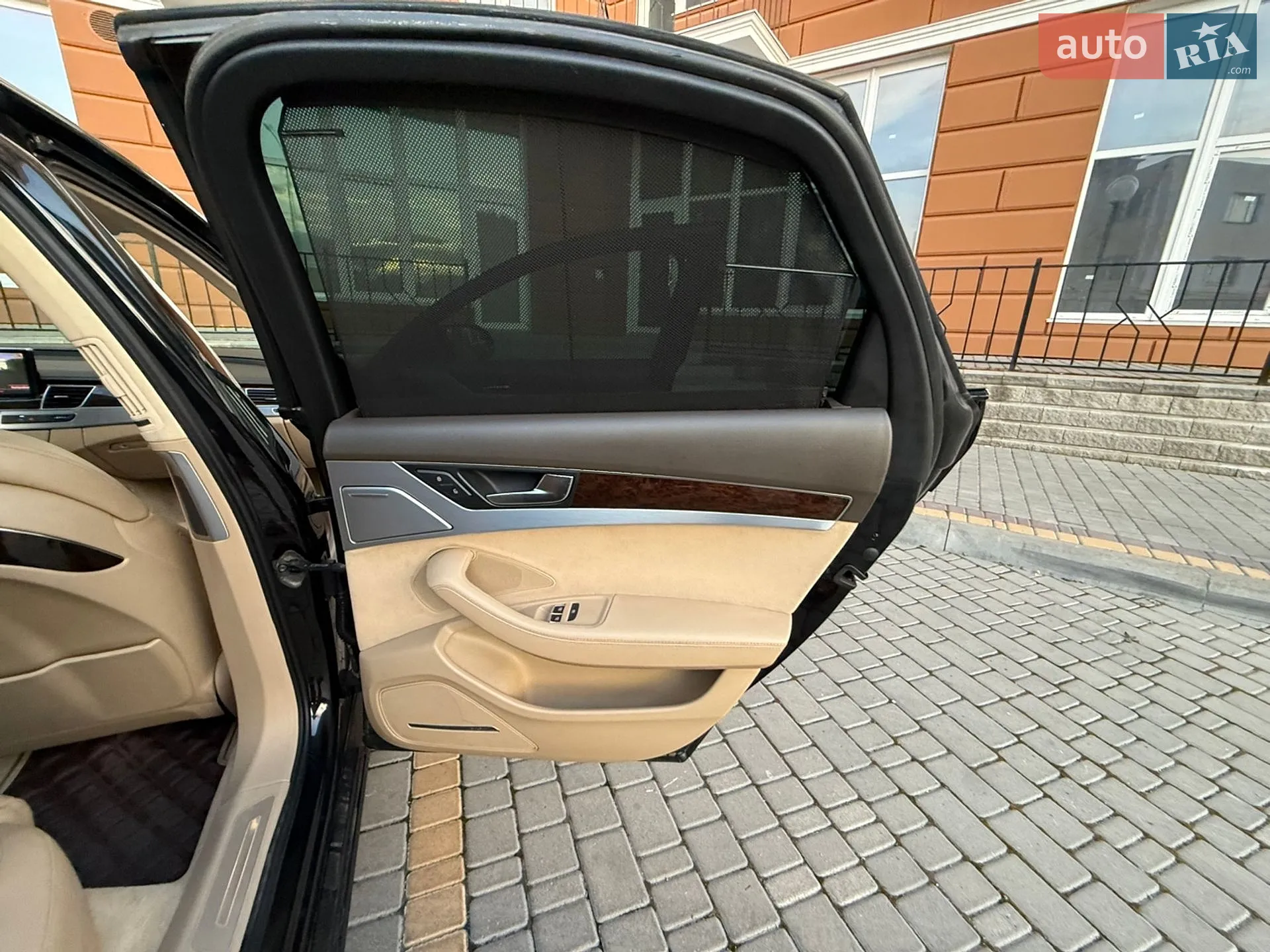 2010 Audi A8 - мініатюра 41