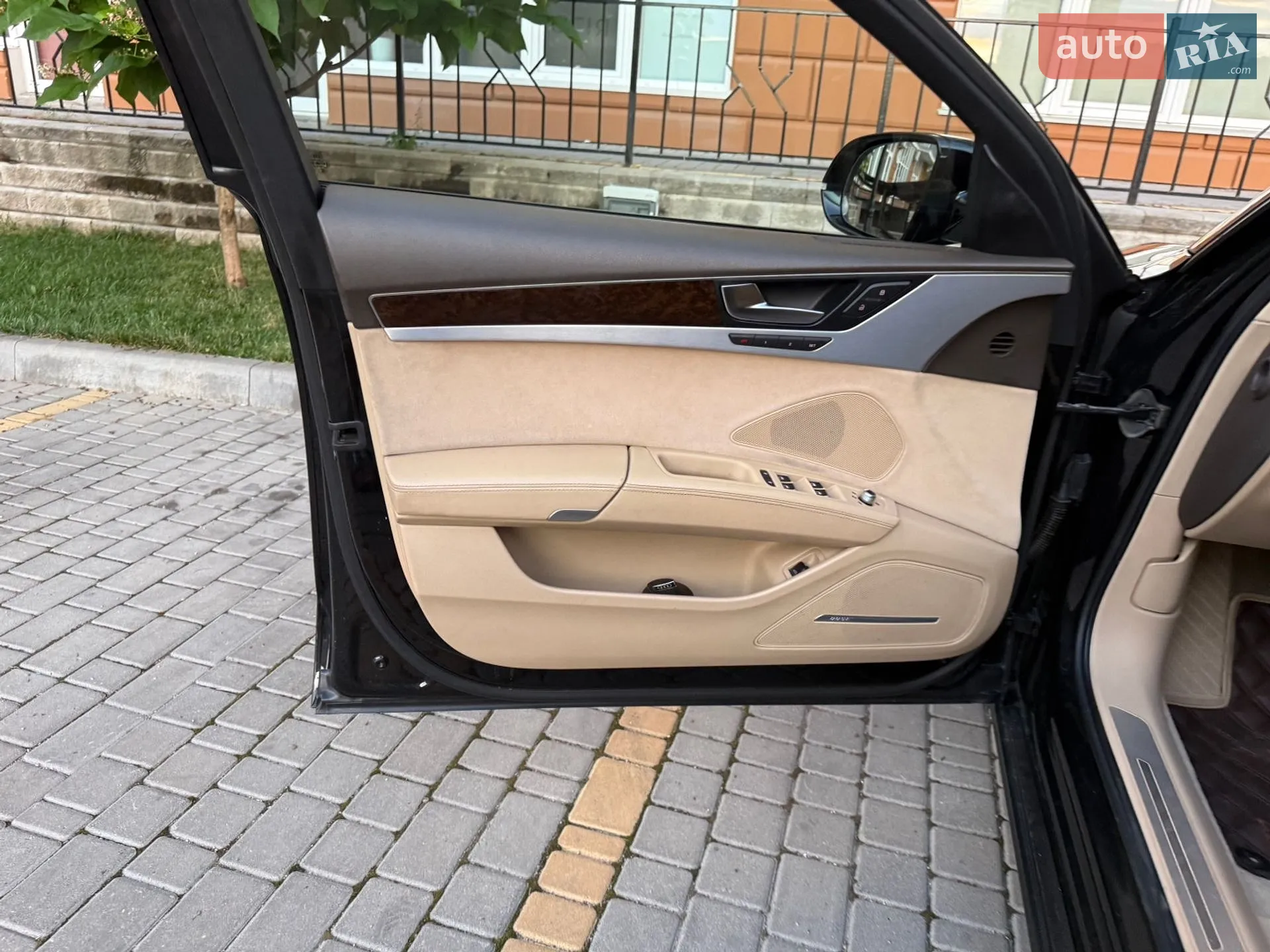 2010 Audi A8 - мініатюра 68