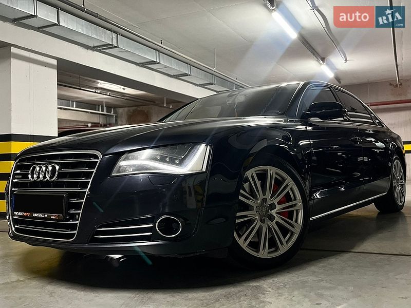 Седан Audi A8 2010 в Виннице