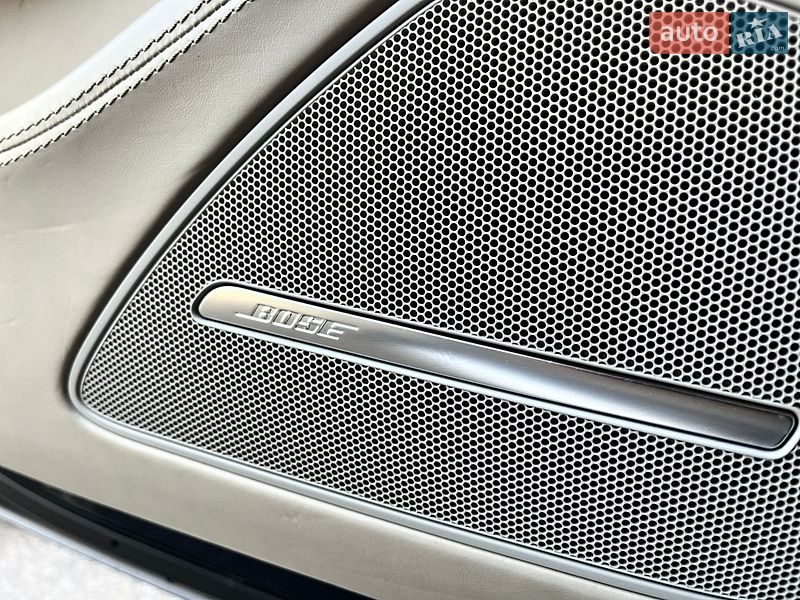 Седан Audi A8 2010 в Виннице