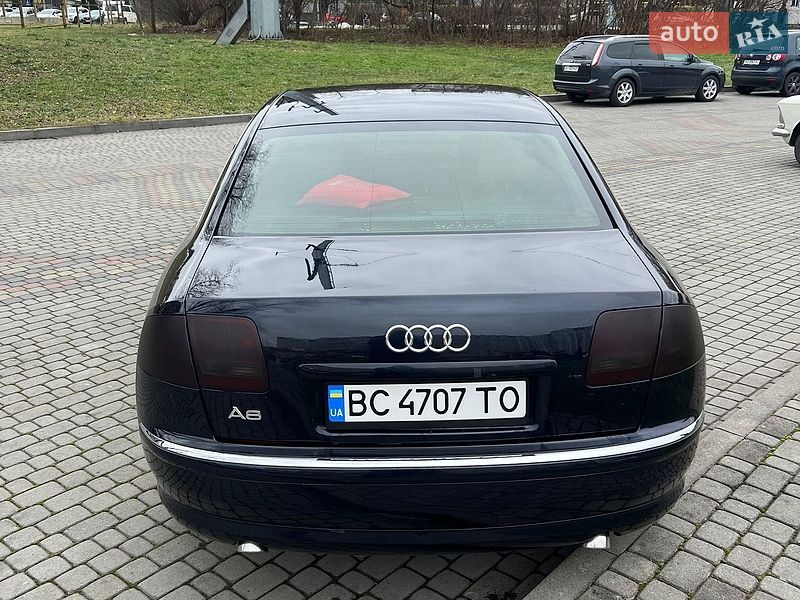 Седан Audi A8 2004 в Львове