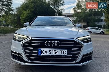 Седан Audi A8 2018 в Києві