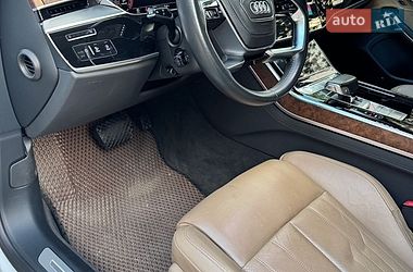 Седан Audi A8 2018 в Києві