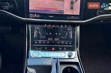 Седан Audi A8 2018 в Києві