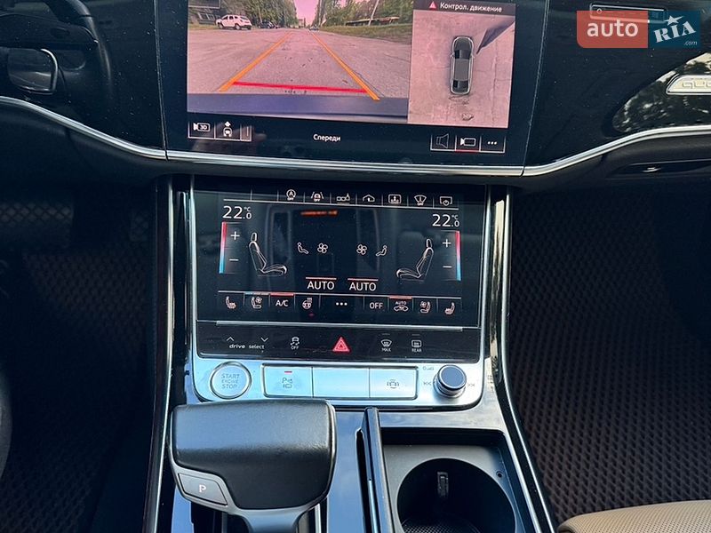 Седан Audi A8 2018 в Києві