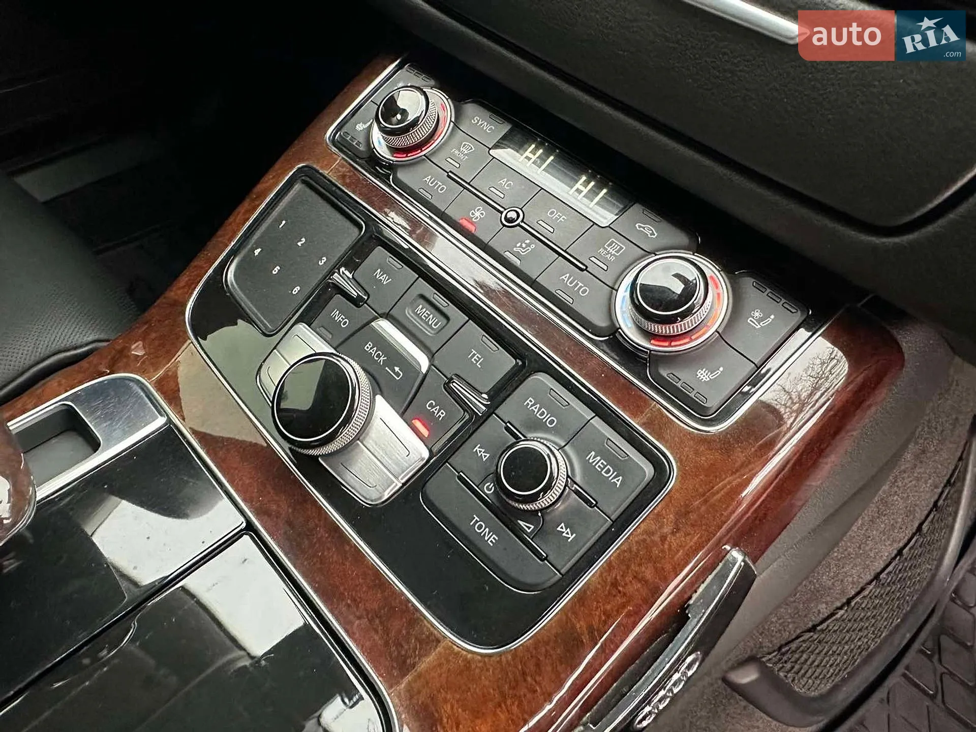 2012 Audi A8 - мініатюра 39