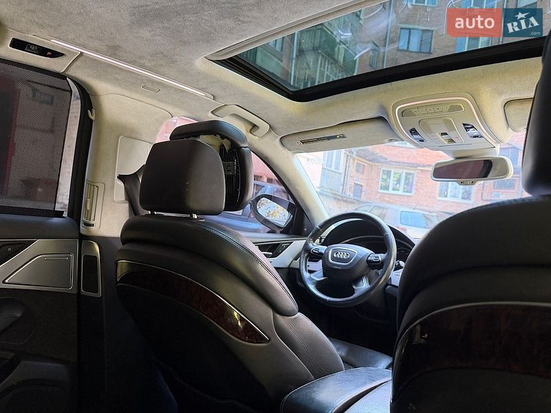 Седан Audi A8 2011 в Хмельницком