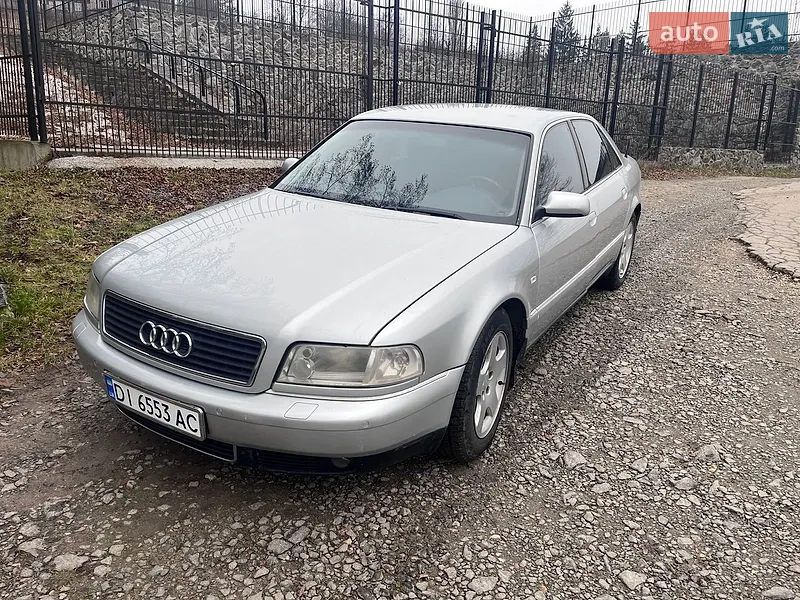 Audi A8