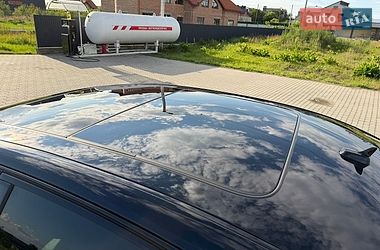 Седан Audi A8 2015 в Львові