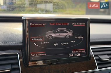 Седан Audi A8 2015 в Львові