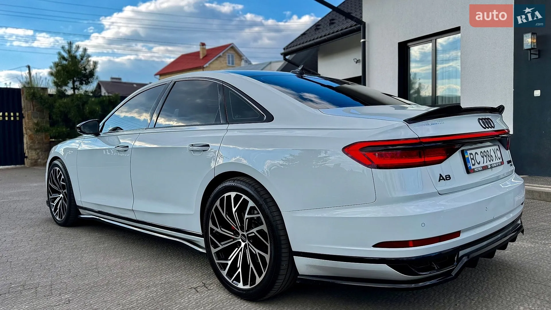 2018 Audi A8 - мініатюра 4