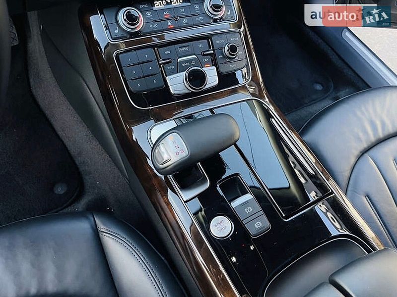 Седан Audi A8 2017 в Киеве фото 20 Седан Audi A8 2017 в Киеве
