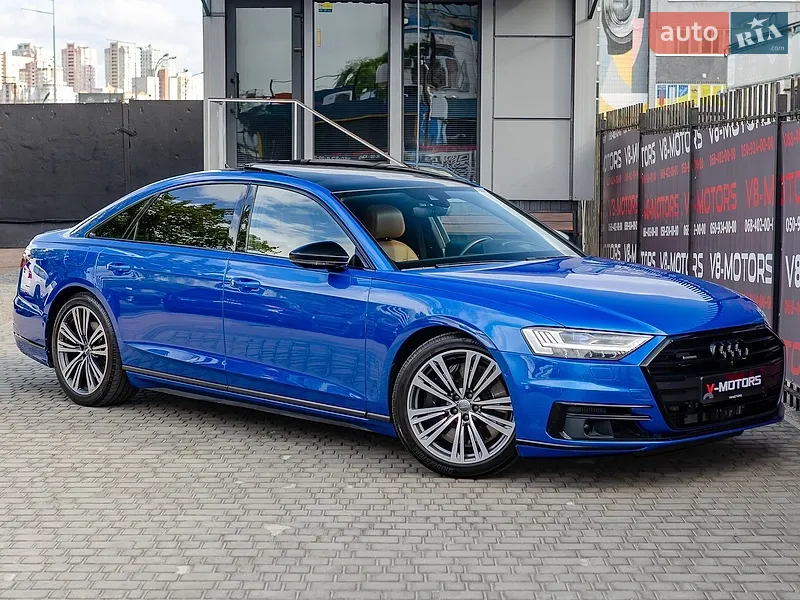 Audi A8