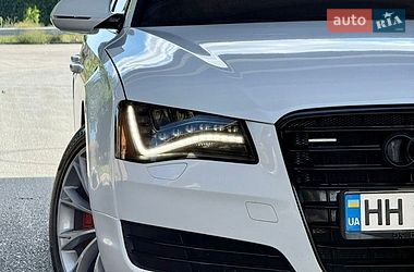 Седан Audi A8 2012 в Одессе