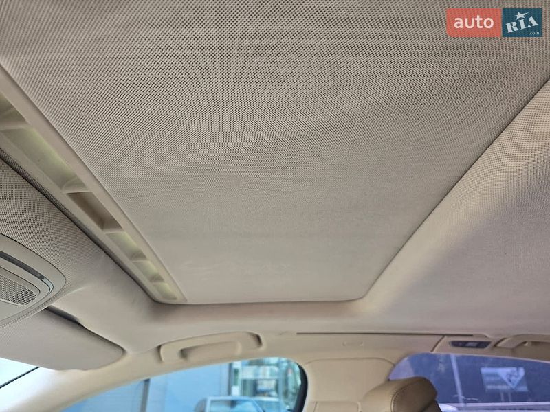 Седан Audi A8 2013 в Вінниці