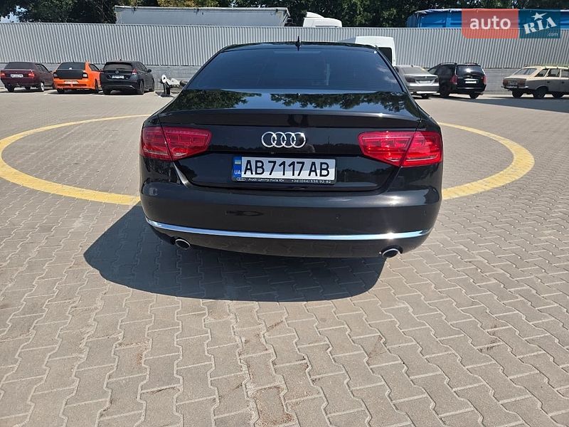 Седан Audi A8 2013 в Вінниці