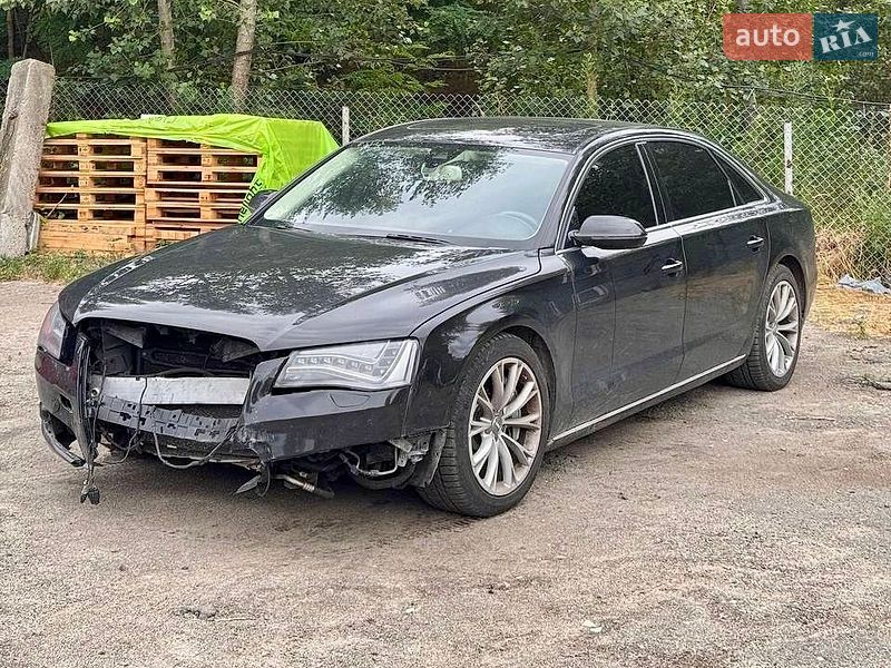 Audi A8 2011