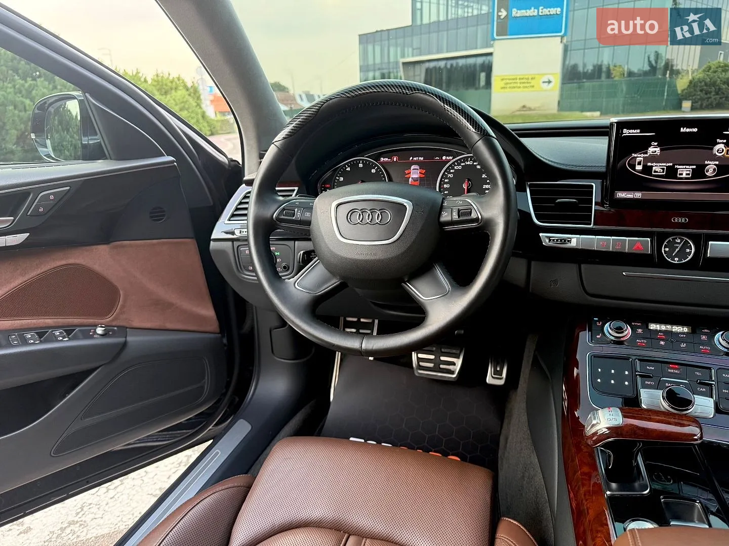 2010 Audi A8 - мініатюра 75