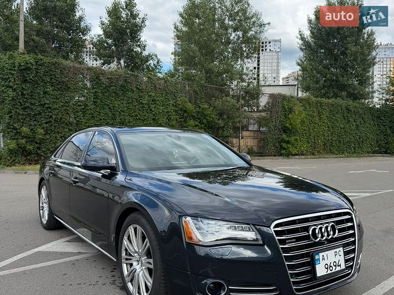 Седан Audi A8 2013 в Киеве