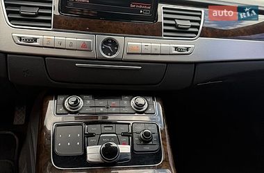 Седан Audi A8 2013 в Киеве